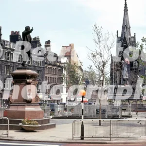 Albert memorial, albert square, manchester 1969 52273047481 o