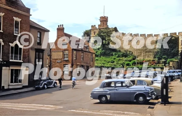 Castle Hill Lincoln 1956 49143327793 o 20250419 144803