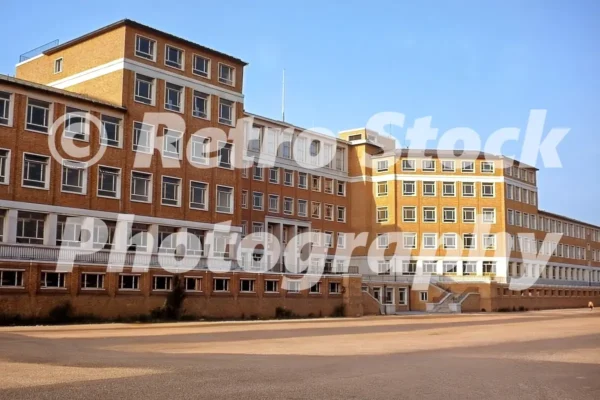 Croydon college, college road, croydon 1963 50349972798 o