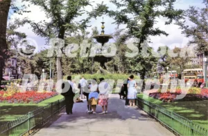 Fountain in Old Steine Gardens Brighton 1960 36303273552 o
