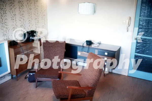 Inside a British flat in the 1960s 41276232882 o