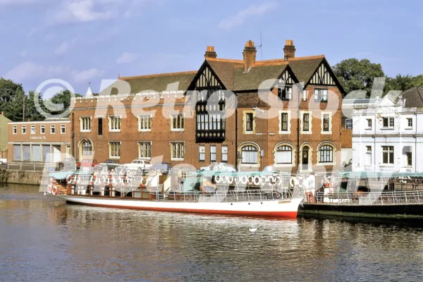 MV Sonning Thames Side Windsor 1969 44563316025 o