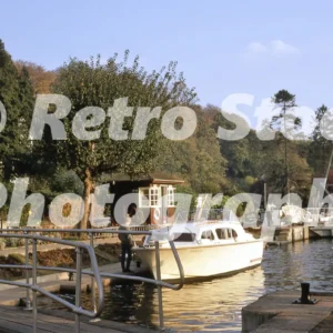 Marsh lock, river thames, henley on thames 1969 33633188198 o