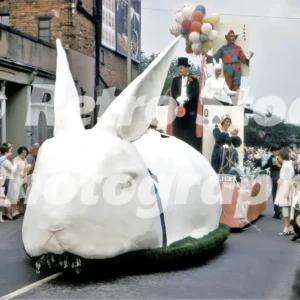 Nuneaton carnival 1966 52273072563 o