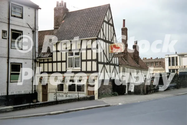 Red lion hotel, york 1956 52742557355 o