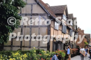 Shakespeare's birthplace, stratford upon avon sept 1968 31473843195 o