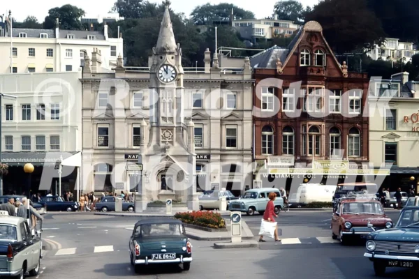 Strand, torquay 1967 27587611378 o