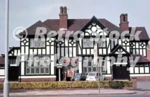 The newbridge inn, tettenhall road, tettenhall, wolverhampton 1960s 52243086407 o