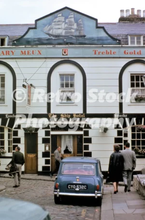 The Ship Hotel Windsor 1965 52272080712 o