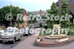 War memorial, victoria square, droitwich, worcestershire 1962 31134658007 o