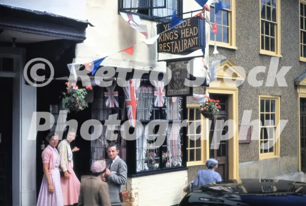 Ye Olde Kings Head Church Street Windsor 1953 52742615905 o
