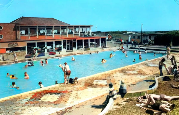 Caister Holiday Camp outdoor swimming pool 1970s