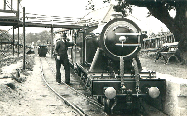 Robin Hood at Golden Acre Park 1930s