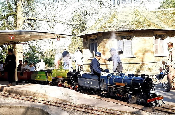 Stapleford House miniature railway