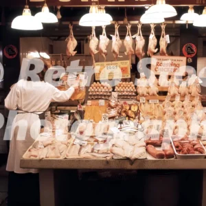 a market stall victoria buildings coventry 1977 37527645396 o