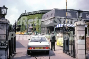 an austin ambassador entering the wimbledon lawn tennis club 1984 52741873543 o