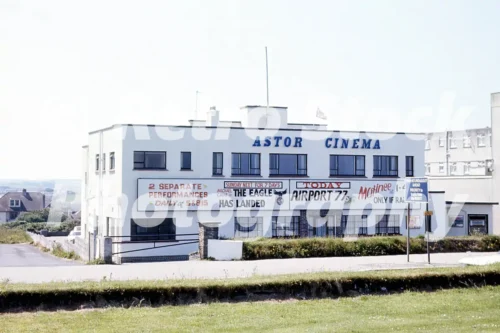 astor cinema newquay cornwall 1977 52152702890 o
