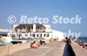 beach club hayling island 1972 49139094423 o