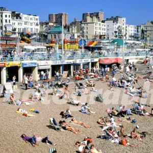 brighton seafront and beach 1980s 52273182996 o