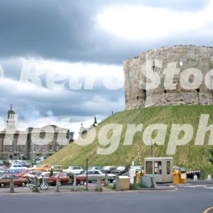 cliffords tower york 1977 29550702593 o