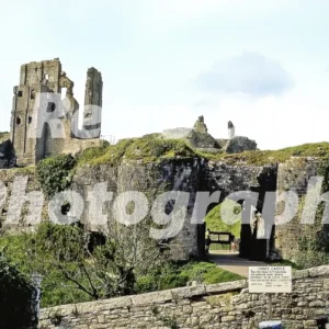 corfe castle 1973 34904536263 o