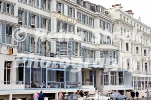 cumberland hotel eastbourne 1971 52152134298 o