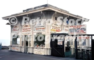 entrance to west pier brighton 1974 52152379929 o