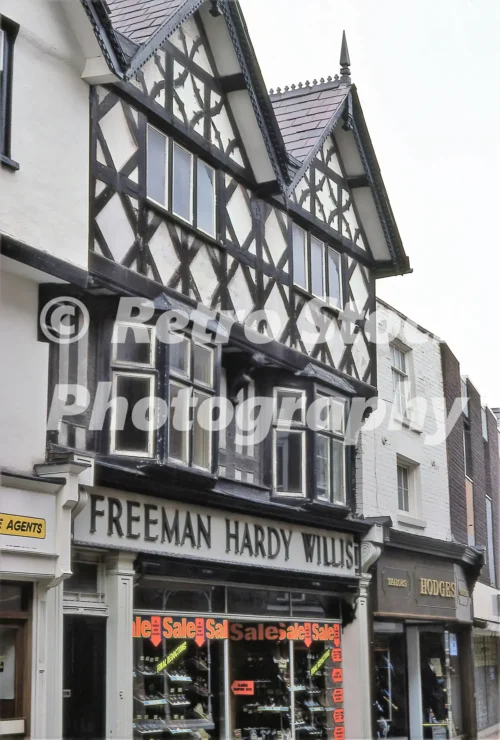 Freeman Hardy Willis, Leominster 1978 - Vintage photo