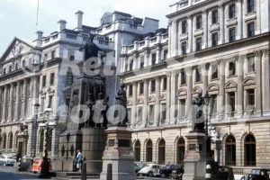 guards memorial waterloo place london 1956 52273238046 o
