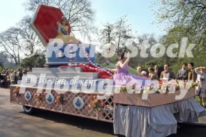 herne bay jewel of kent carnival float 1970s 36223092526 o