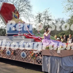 herne bay jewel of kent carnival float 1970s 36223092526 o