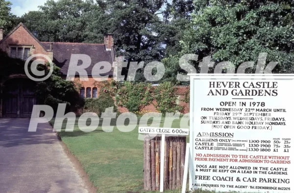 hever castle kent 1978 52152121118 o