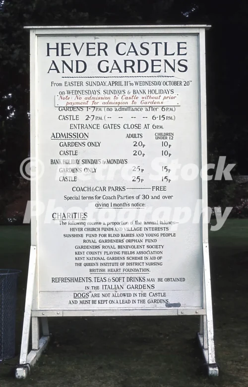 Hever Castle, Kent 1971 - Vintage photo
