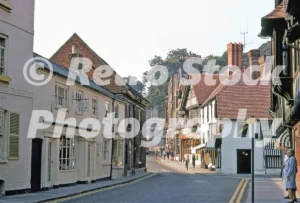high street arundel 1971 49296799837 o