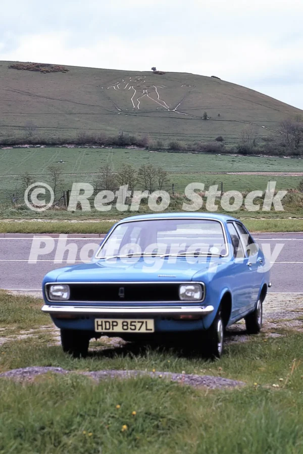 hillman avenger in front of the cerne abbas giant dorset 1973 52152645550 o