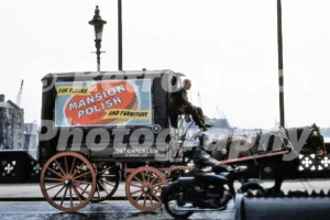 horse cart on tower bridge london 1955 52272273507 o