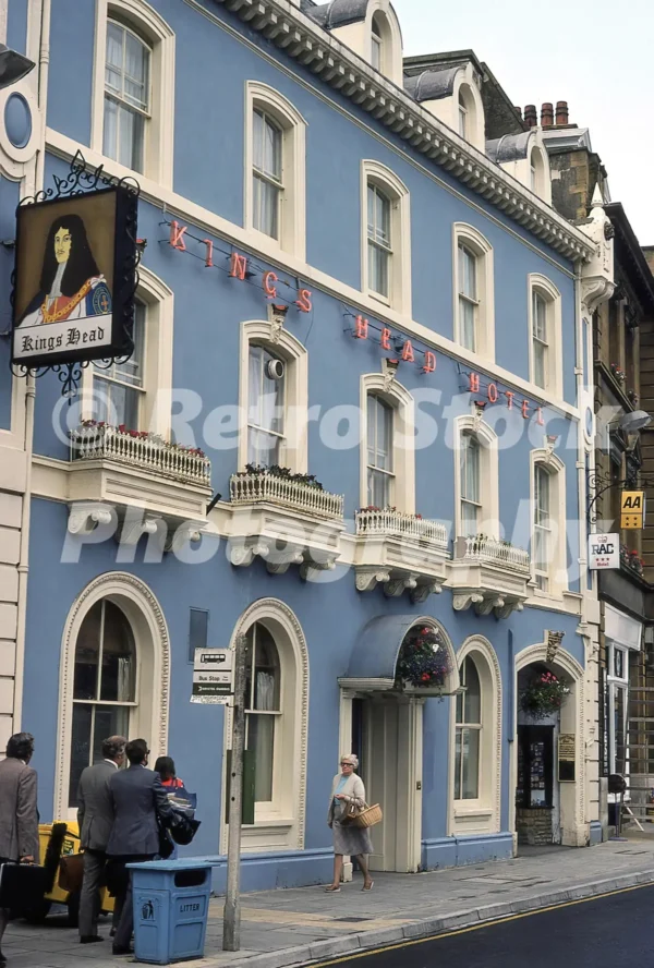 kings head hotel cirencester gloucestershire 1978 52152374904 o