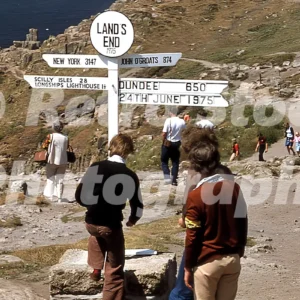 lands end cornwall 1975 52152391759 o