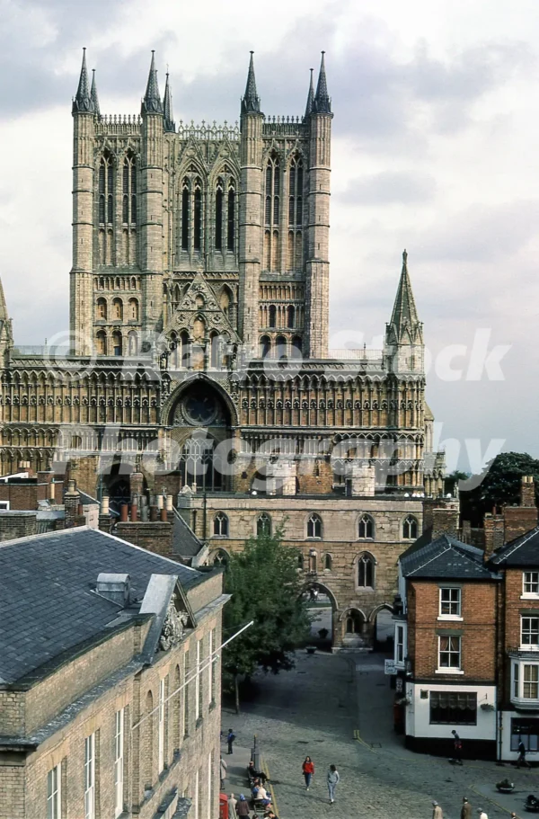 lincoln cathedral 1984 52272239897 o