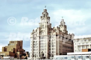 liver building liverpool 1980 52273461389 o