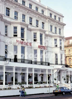 mansion hotel eastbourne 1991 52741114496 o
