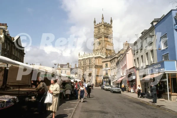 market place cirencester 1982 52273478634 o