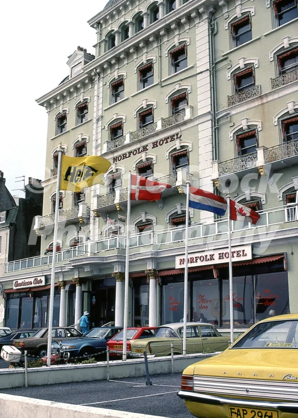 norfolk hotel kings road brighton 1981 now the mercure brighton seafront hotel 52273212446 o