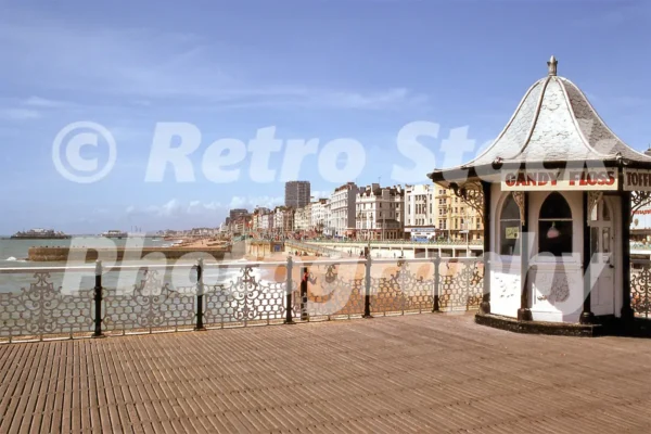 palace pier brighton 1976 52152428834 o
