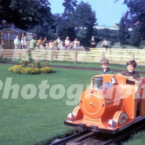 peter pan railway at warwick castle 1970 52151173822 o