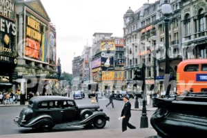 piccadilly circus london 1956 52273236981 o