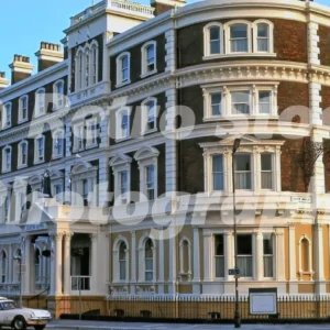 queen hotel chester 1977 43815735915 o
