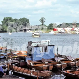 river thames at windsor 1978 52152612420 o