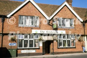 the cricketers pub 5 bridge street winchester 1980s 52272225747 o