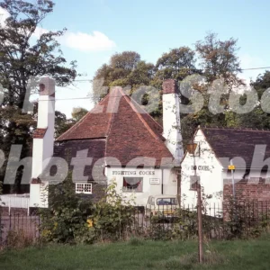 the fighting cocks st albans 1975 49170509578 o